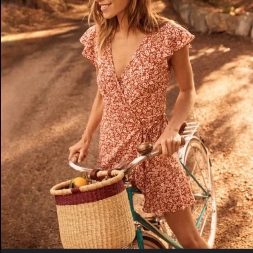 Abercrombie & Fitch Floral Wrap Dress
